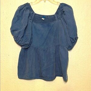 Old Navy, blue puff sleeve baby doll T-shirt size large